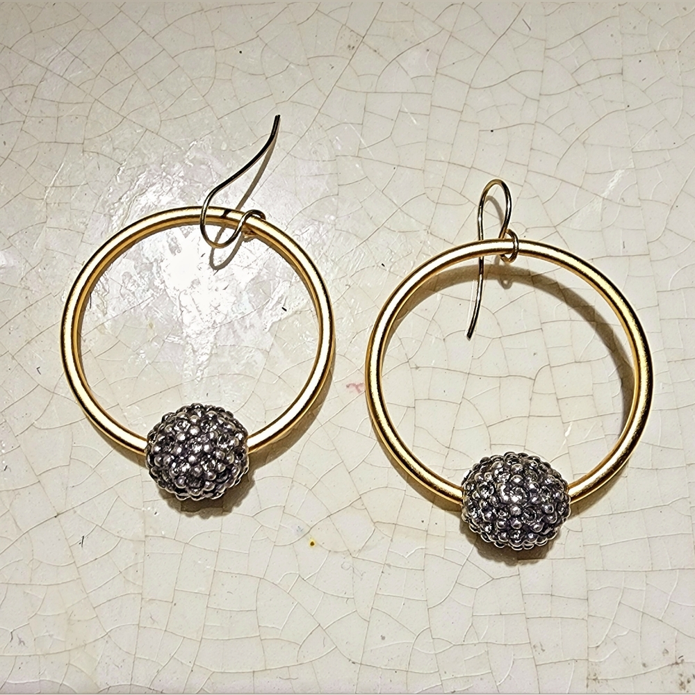 Dangle round hoops with silver rhinestone textured bead earrings, contemporary - Picture 2 of 7